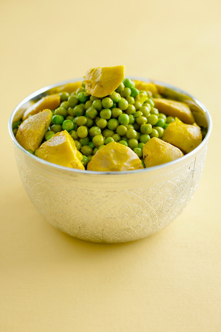 Artichoke and pea tajine