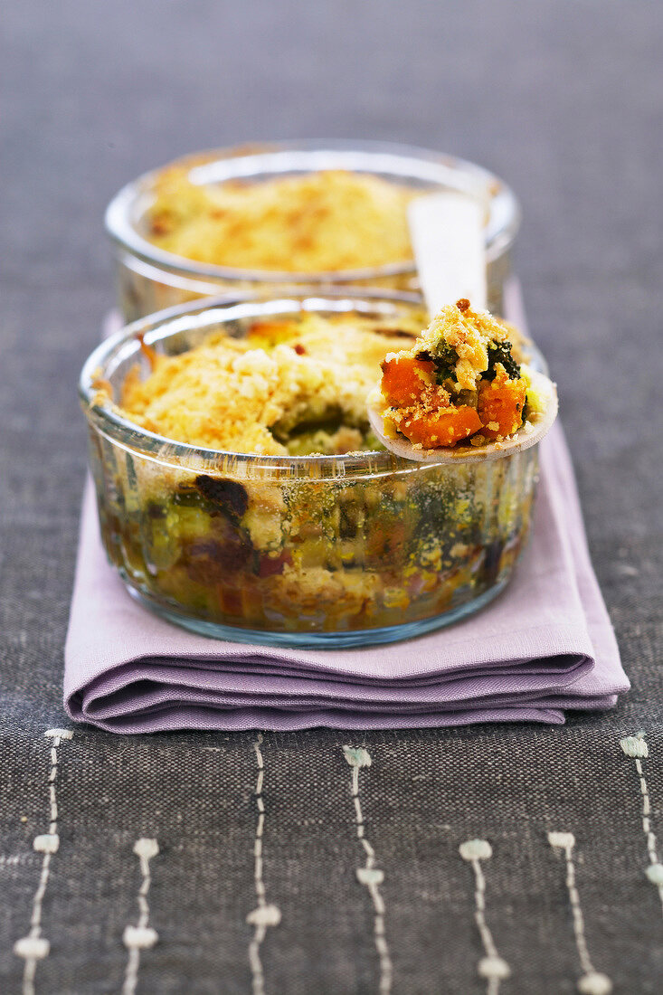 Savoury curry crumble