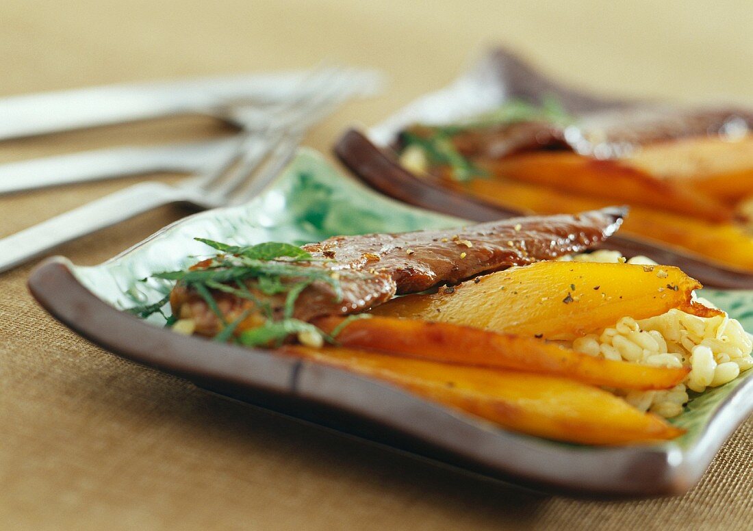 Duck fillets with wheat and mango