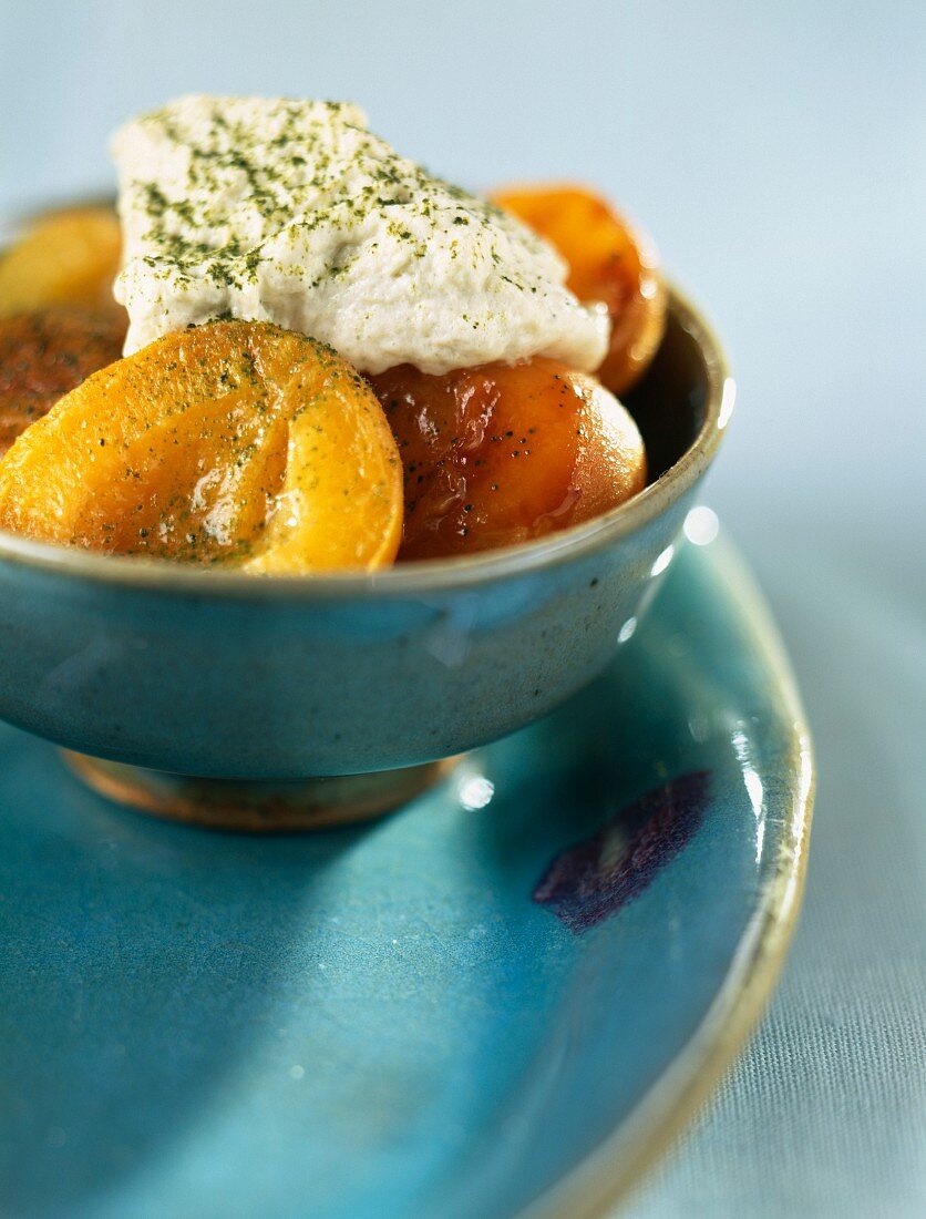 Apricots roasted with green tea