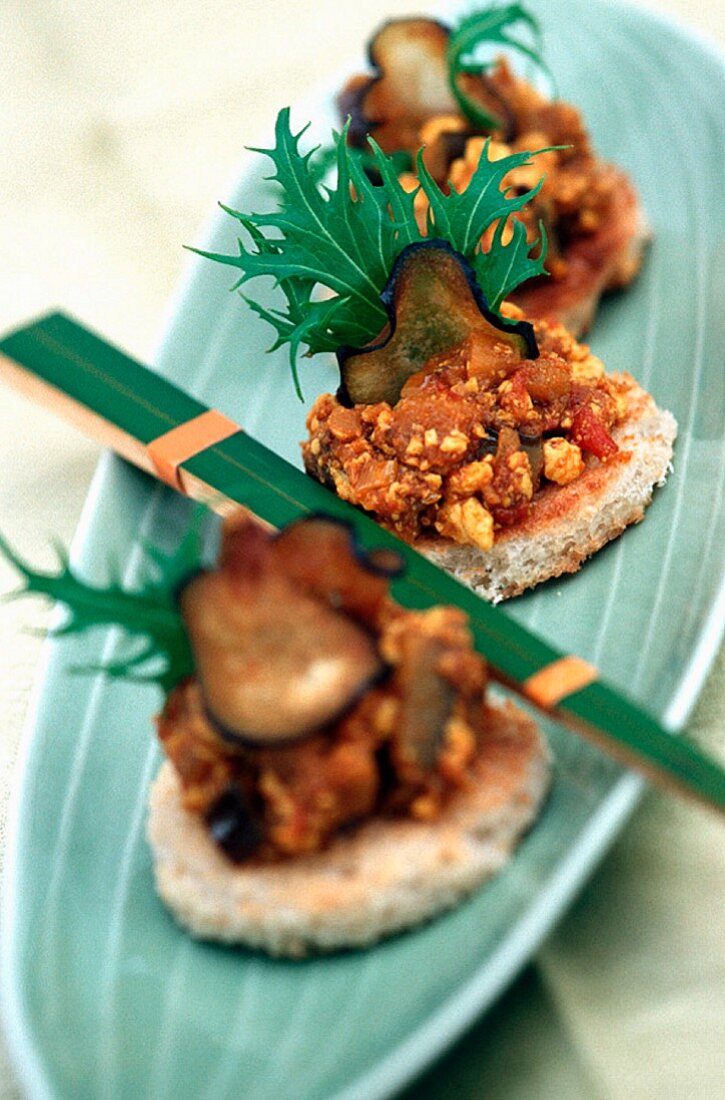 Japanese tartlets with vegetables and herbs