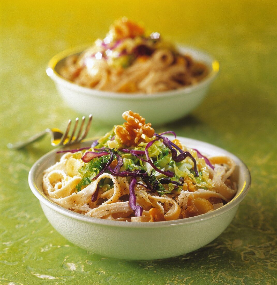 Tagliatelle with vegetables and walnuts