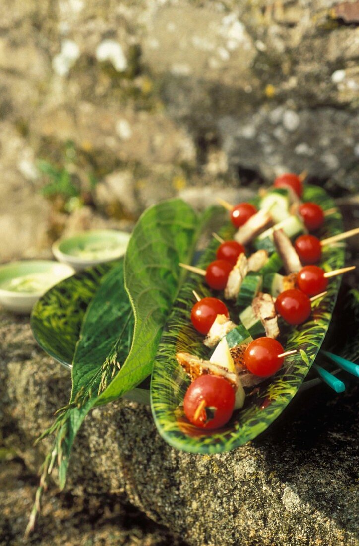 Tomaten-Schellfisch-Gurken-Spiesschen