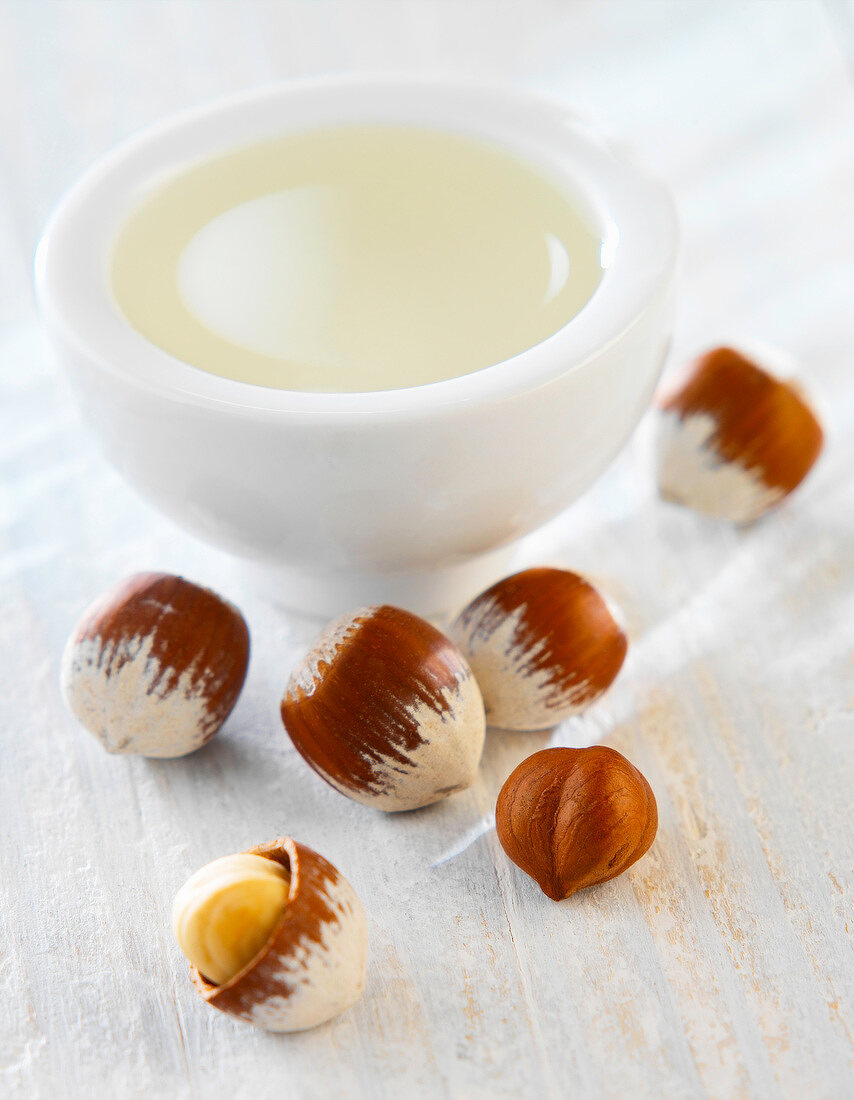 Hazelnut oil