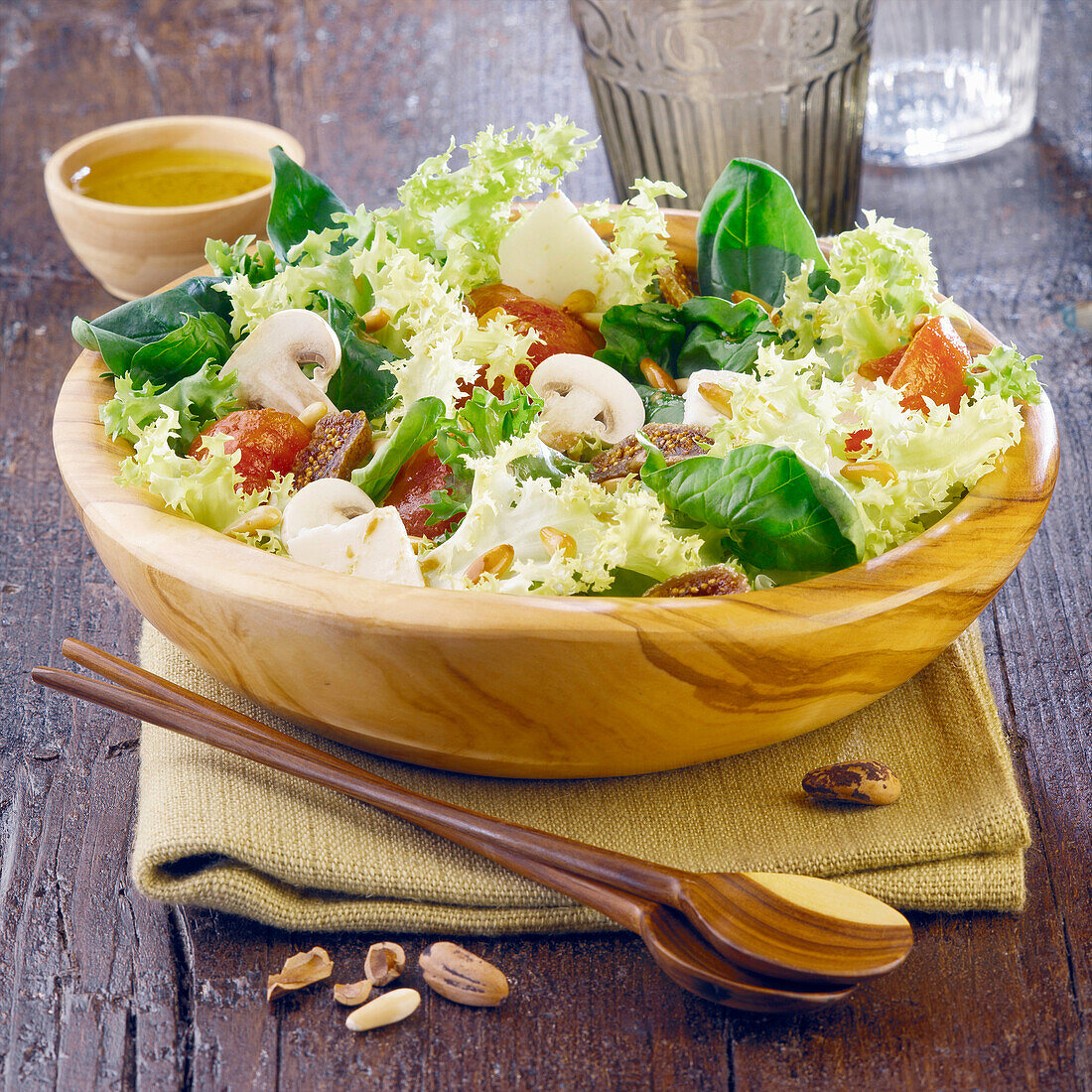 Salad with dried fruit and mushrooms