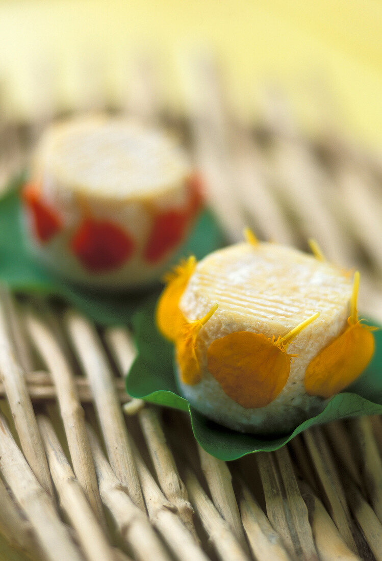 Crottins de chavignol with nasturtiums