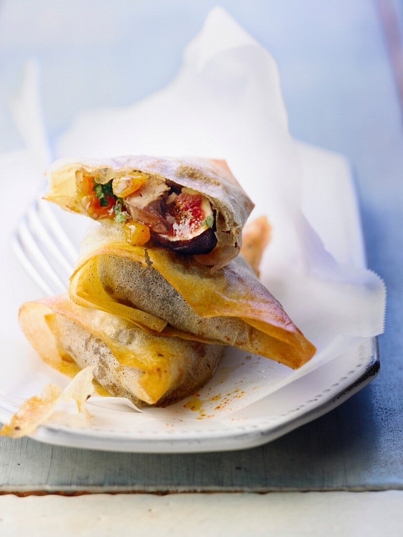 Filo-pastry filled with chicken livers,raisins and figs
