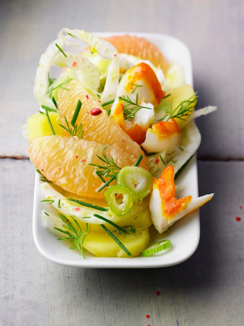 Sweet salad with haddock and grapefruit