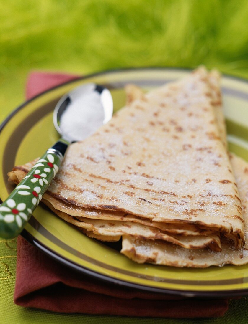 Crepes mit Orangenblütenwasser