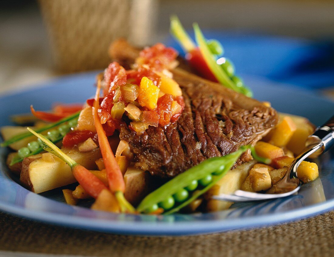 Fried beef with young vegetables