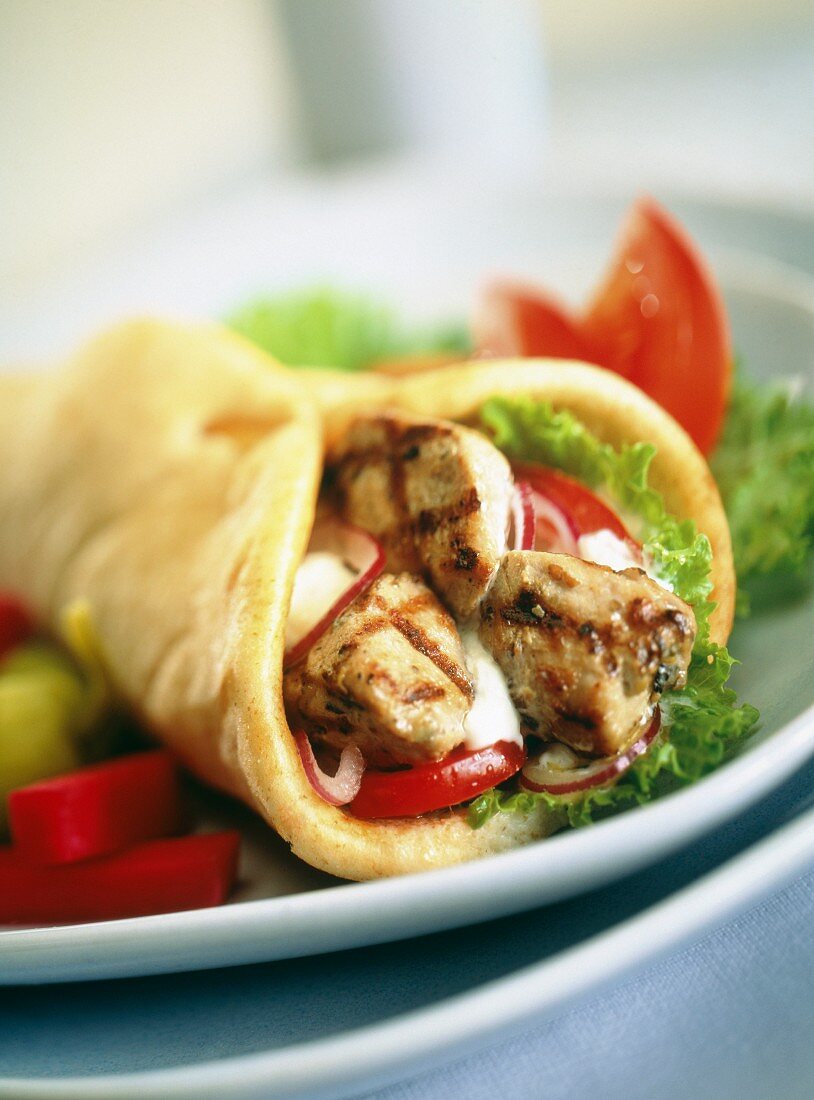 Pita bread filled with grilled chicken
