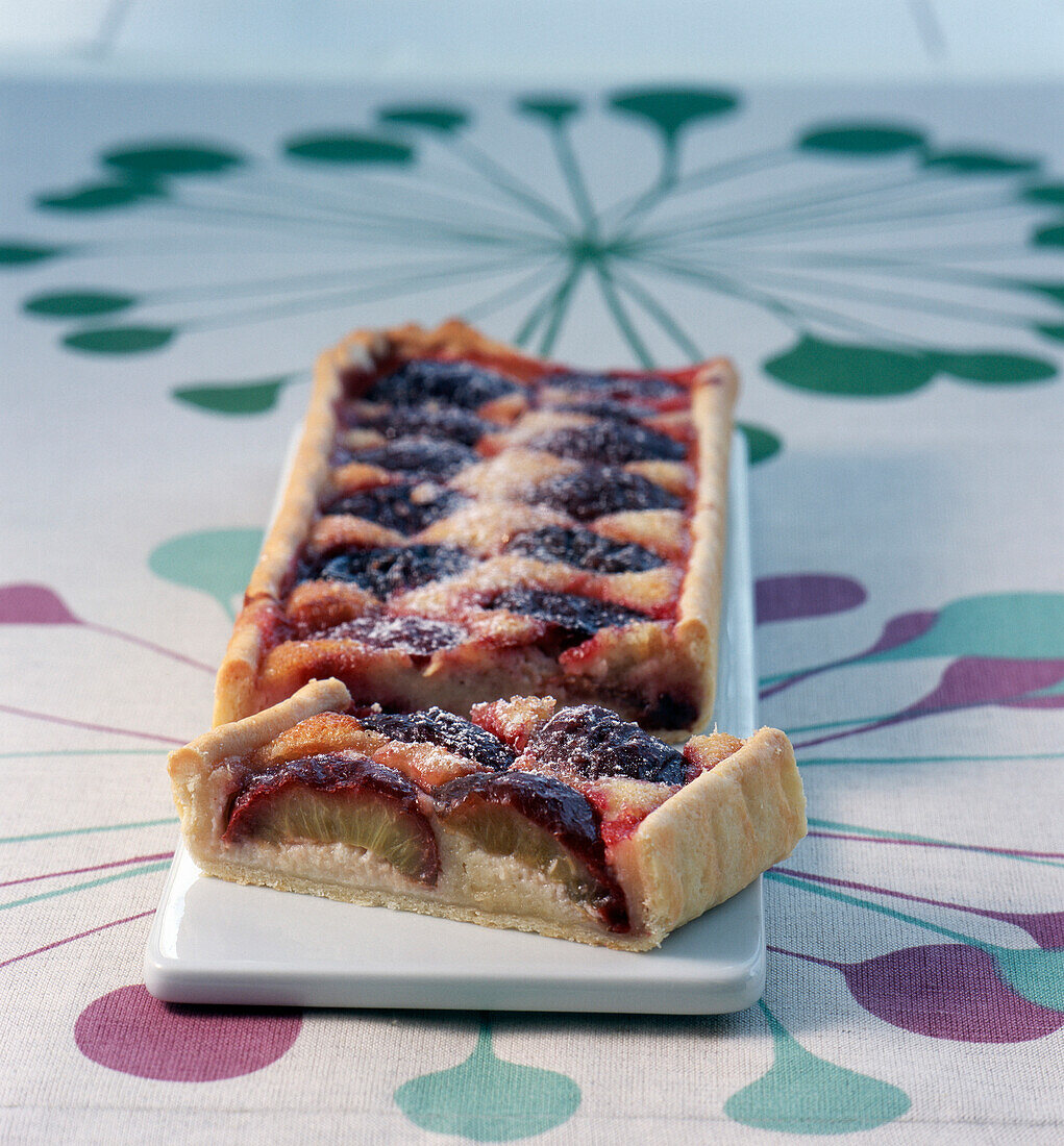 Quetsch plum tart