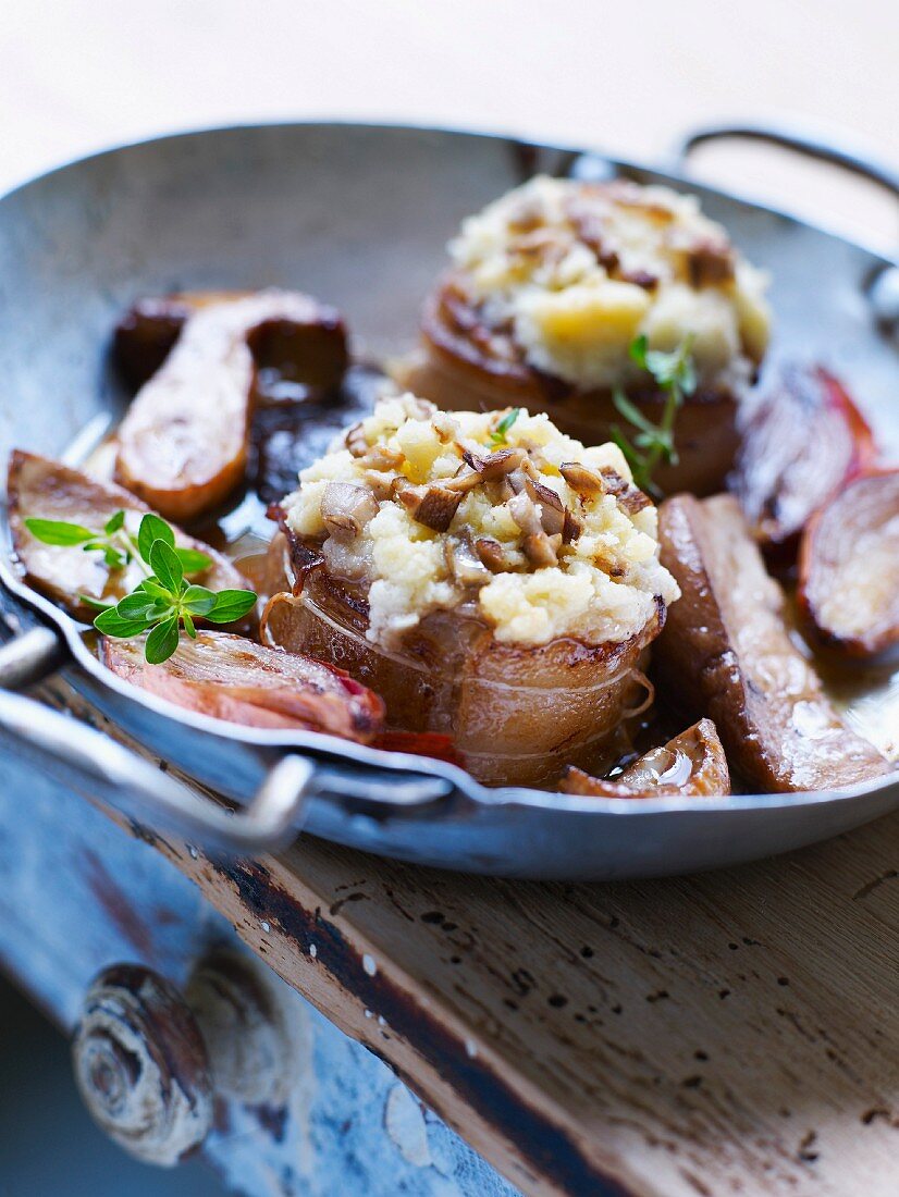 Paupiettes scrambled eggs with ceps