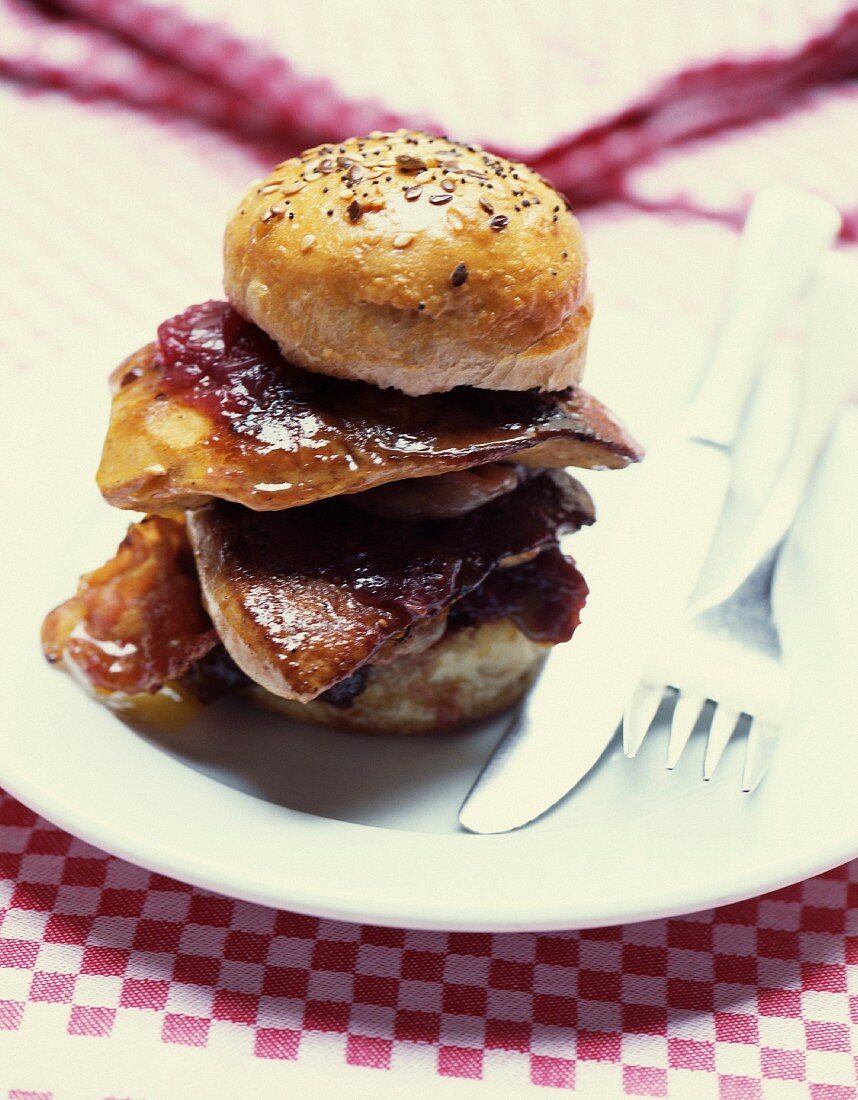 Pan-fried foie gras burger