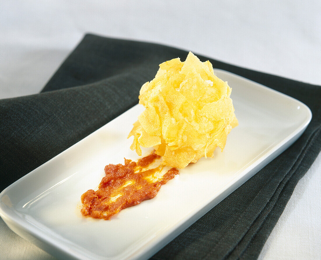 Fried egg with potato and sobrasada