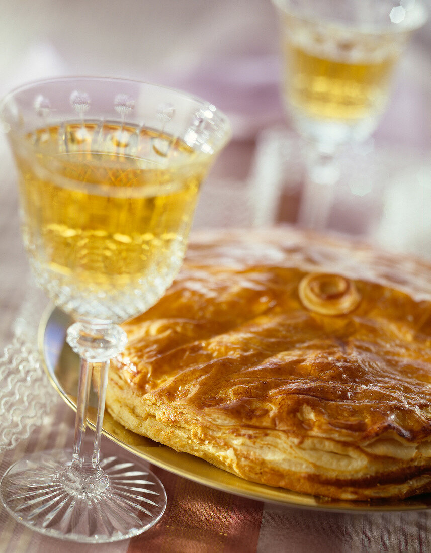 Pithiviers (Blätterteigkuchen mit Mandelcremefüllung, Frankreich)