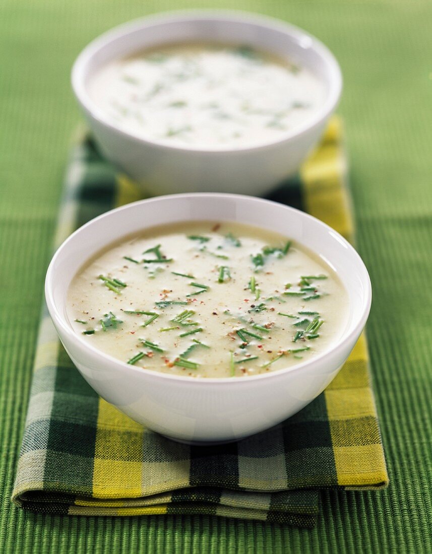 Vichyssoise (Kartoffel-Lauch-Suppe)