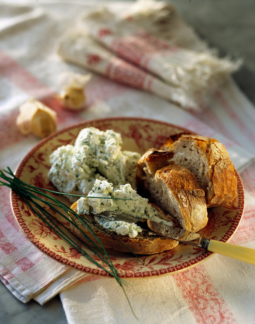 Cervelle de Canut (Kräuterfrischkäse aus Lyon)