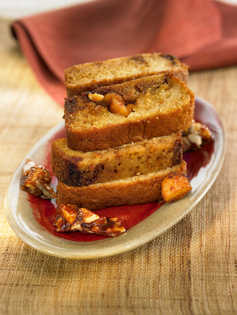 Kamut and macadamia nut cake