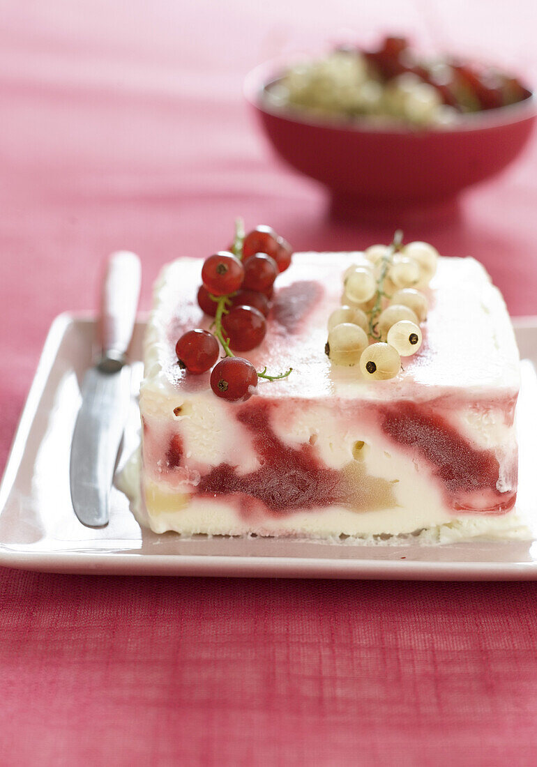 White and redcurrant iced marble Parfait