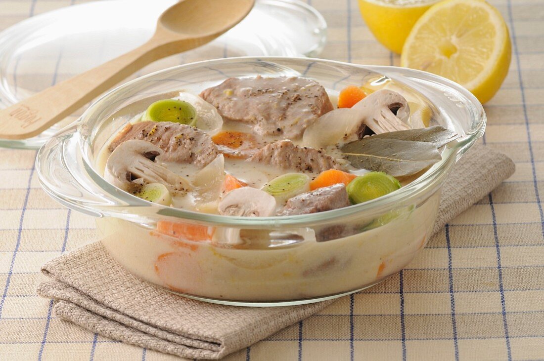 Blanquette de veau (Kalbsfrikassee, Frankreich)