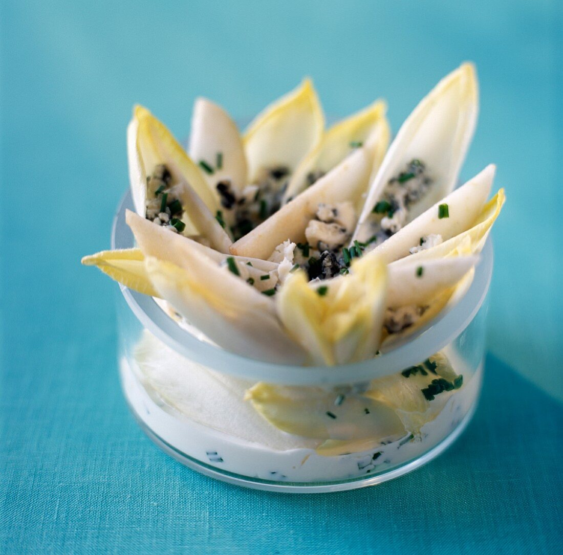Chicory, pear and Roquefort salad