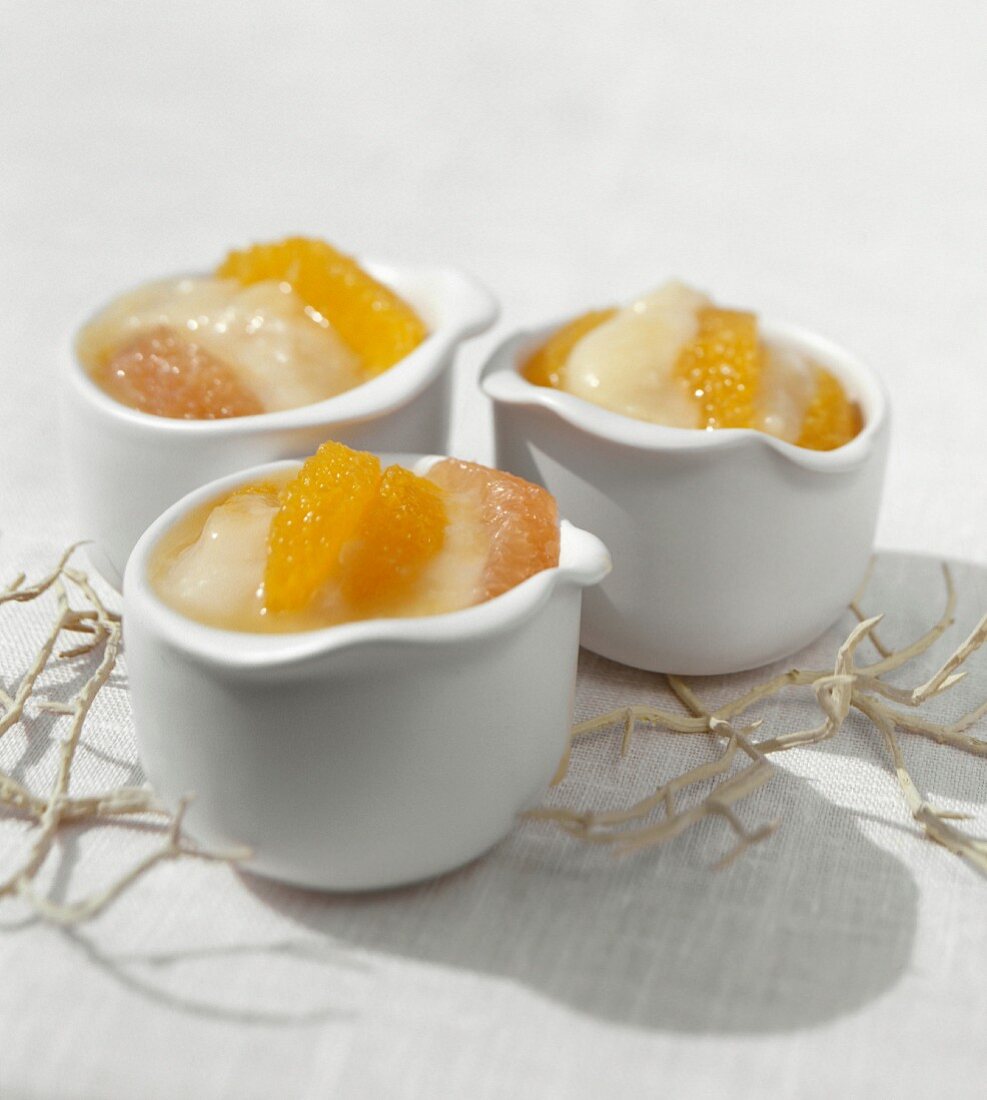 Citrus fruits with a lemon and barley cream