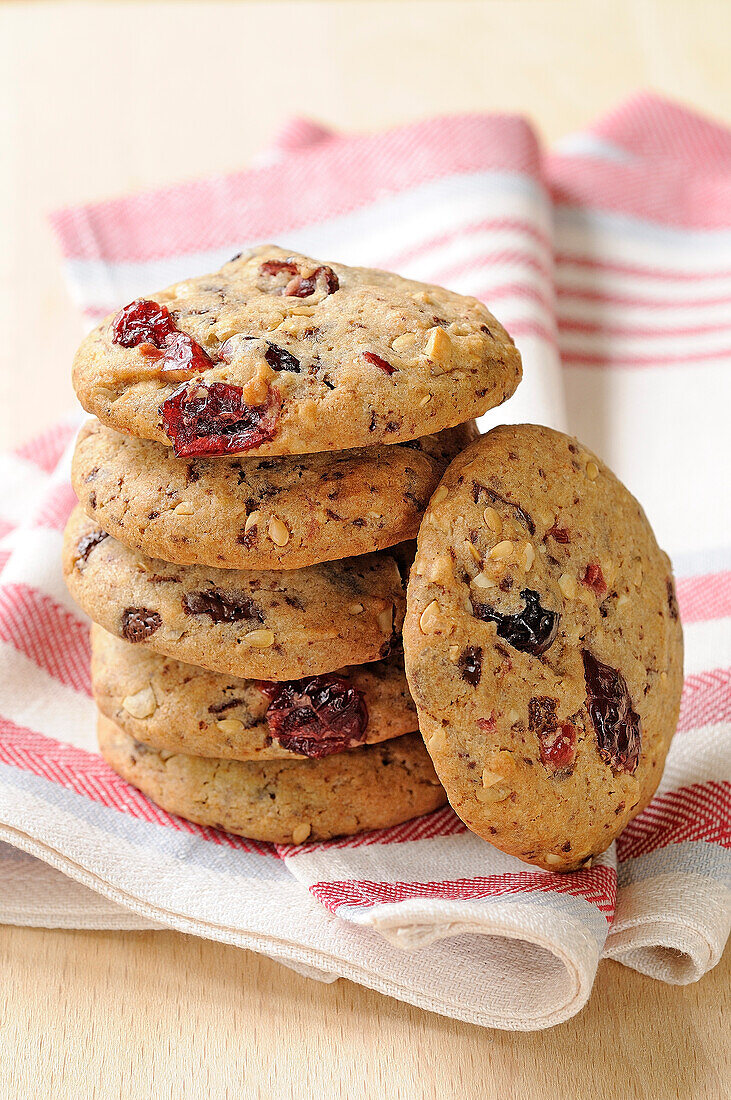 Summer fruit cookies