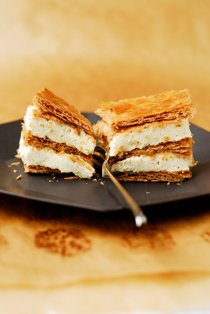 Vanilla cream slice