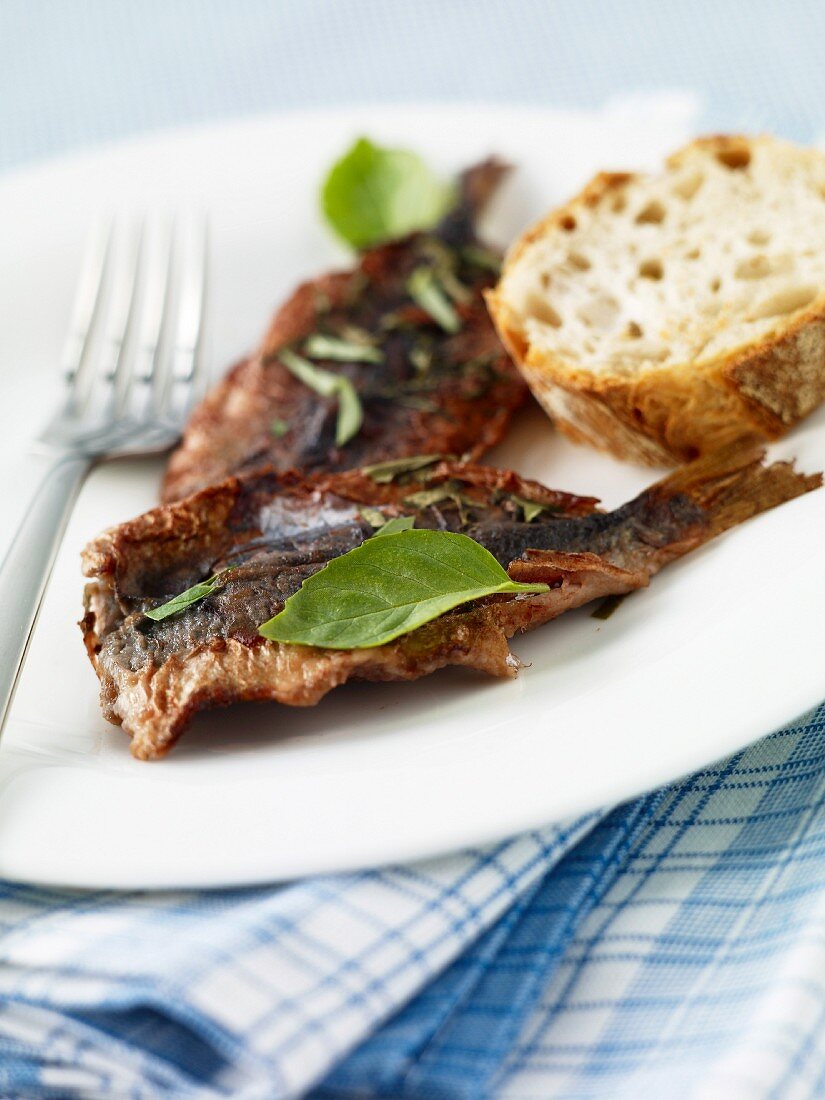 Sardines à l'escabèche (Gebratene und eingelegte Sardinen, Frankreich)