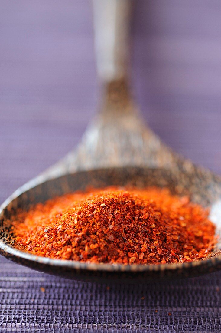 Spoonful of ground Cayenne pepper