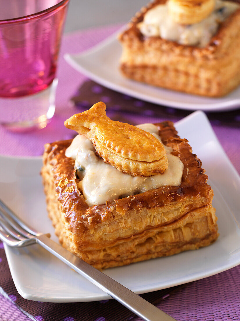 Bouchée à la reine de la mer (Blätterteigpastete mit Meeresfrüchtefüllung, Frankreich)