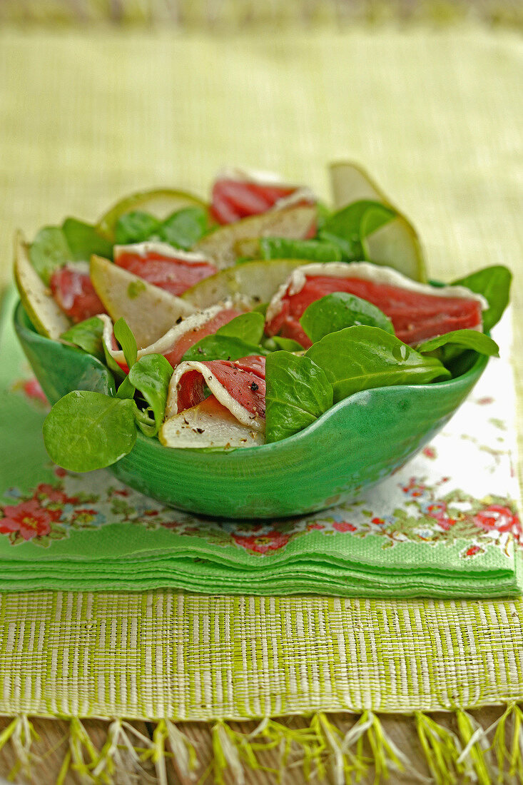 Salat mit Entenbrust und Birne