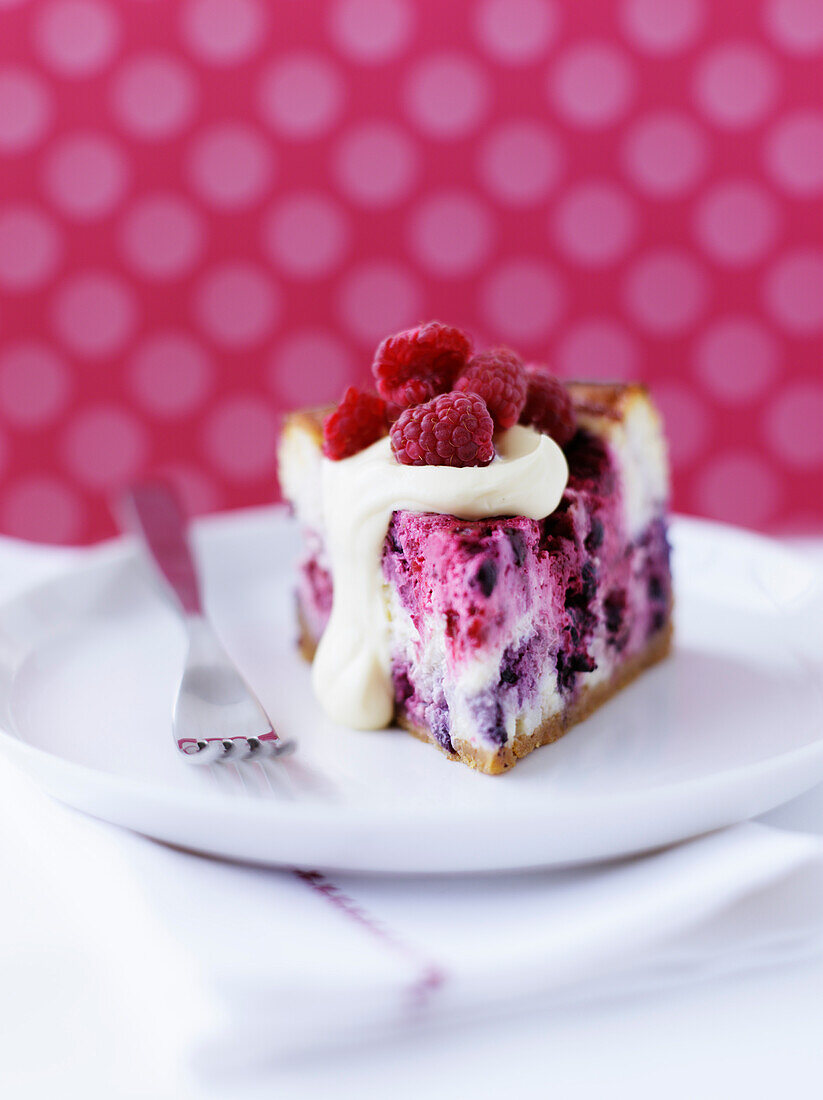 Cheesecake mit Beeren