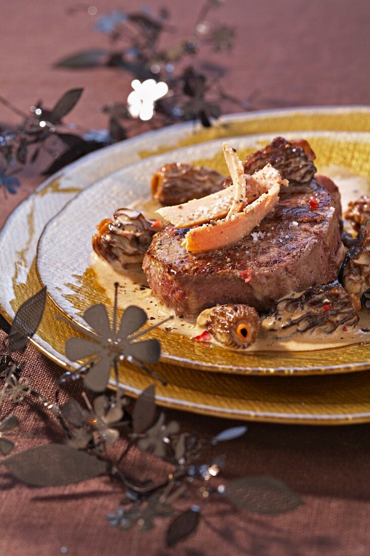 Sirloin steak with morels and foie gras