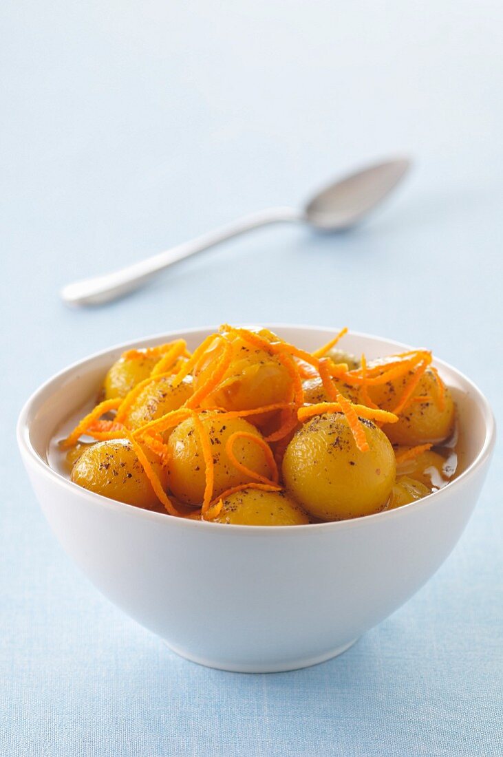 Mirabellensalat mit Gewürzen