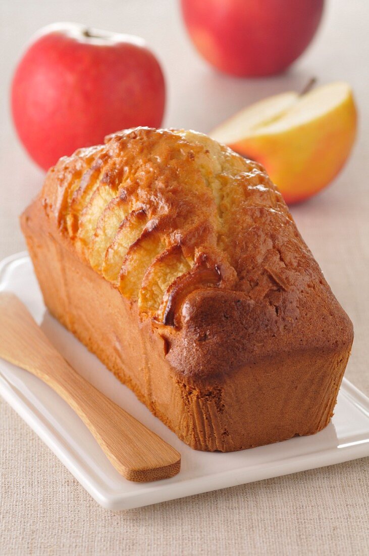 Apple cake