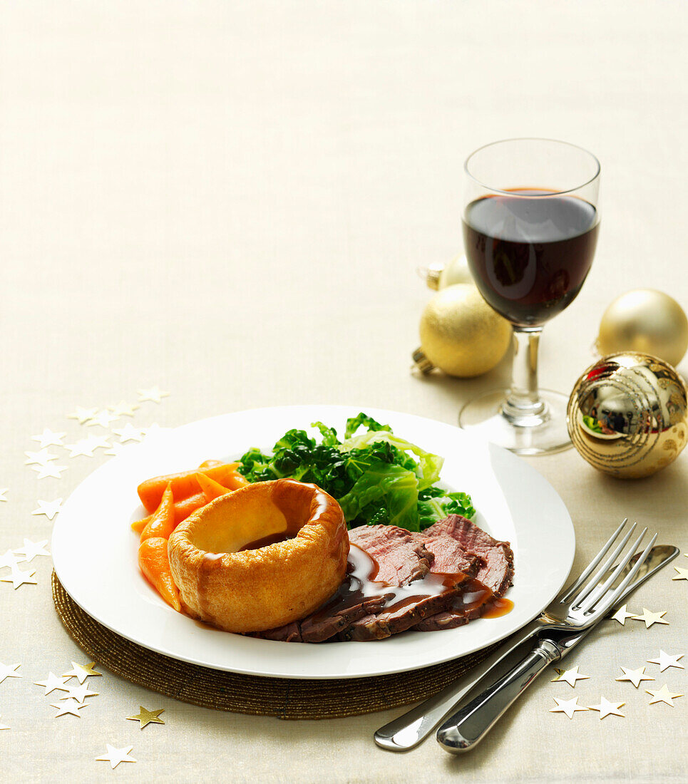 Roast beef,Yorkshire pudding and vegetables