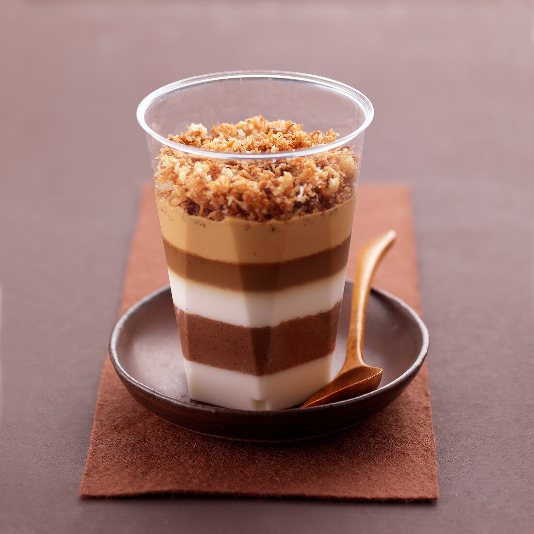 Crumble-style chocolate and coconut Panacotta