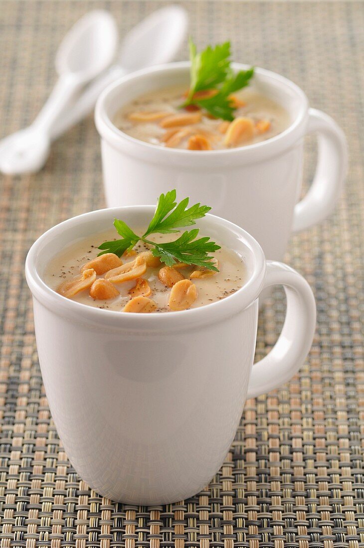 Cream of cauliflower soup with peanuts