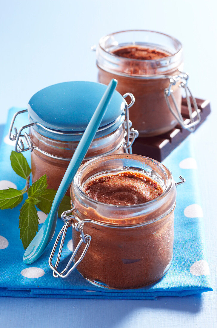 Chocolate and mint mousse