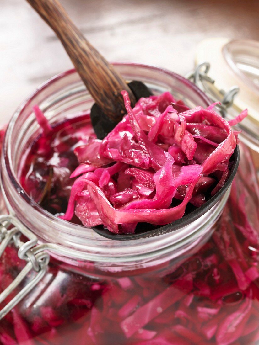 Pickled red cabbage