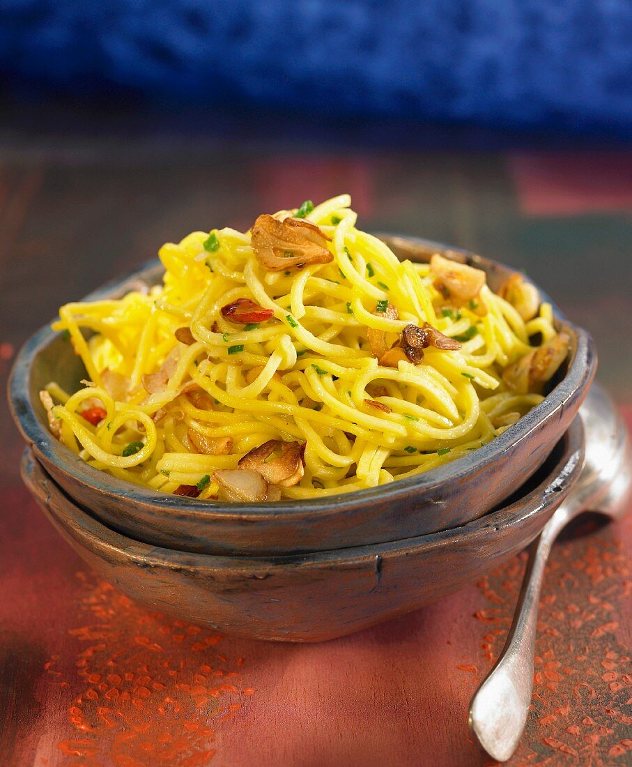 Spaghetti mit Knoblauch und Guindilla-Peperoni