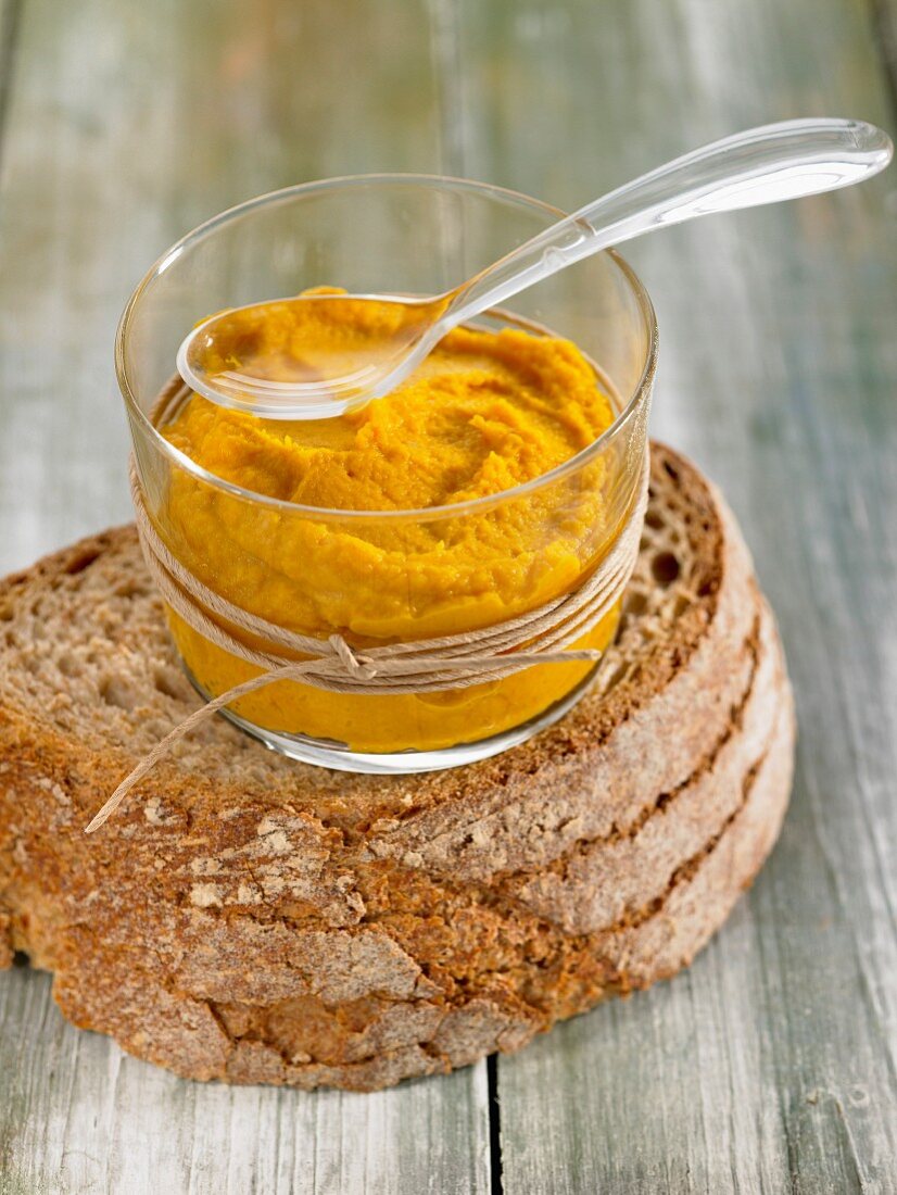 Chickpea-carrot hummus