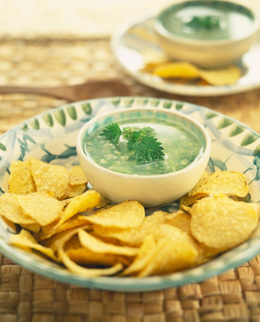 Nettle dip with spicy crisps