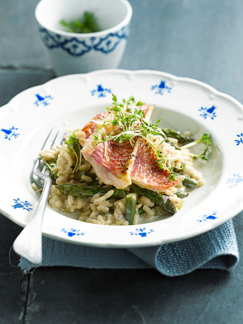 Red mullet and risotto with asparagus