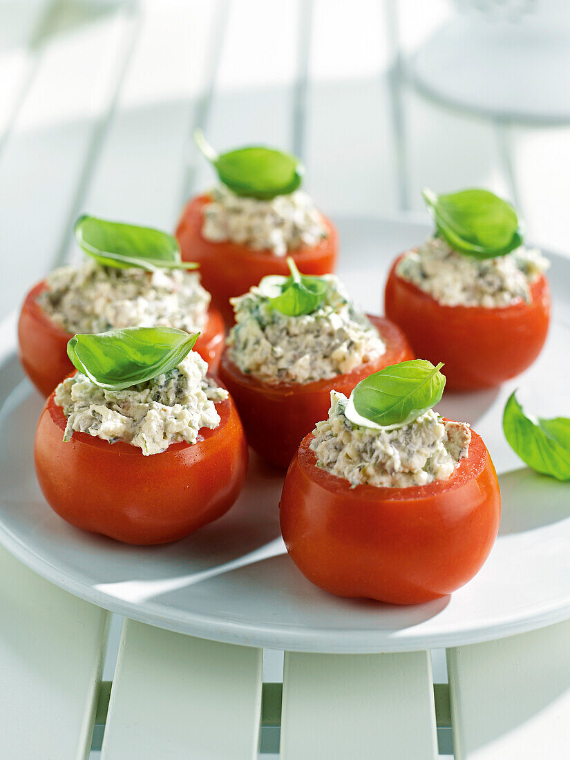 Tomatoes stuffed with ricotta,bacon and oregano