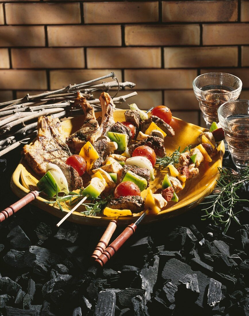 Grilled meat and brochettes