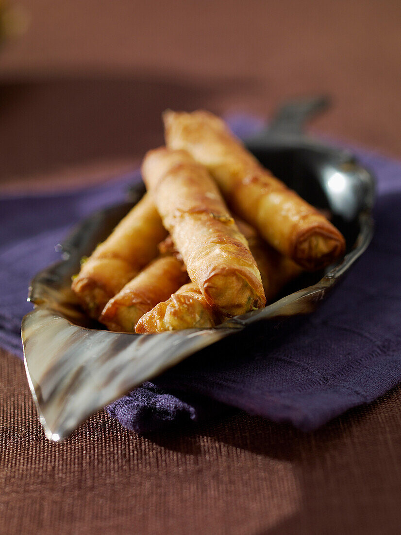 Burek mit Hackfleisch und Käse