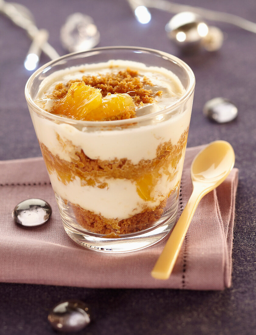 Orange and gingerbread trifle